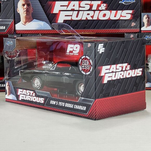 Jada Fast & The Furious Dom's 1970 Dodge Charger 1:32 Diecast Collectible Car - Picture 4 of 8